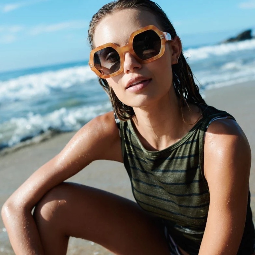 I-SEA Joni X Free People Sunglasses with tags